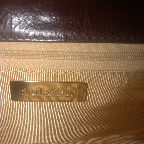 Charles David lizard leather wristlet /clutch
EUC Never used Brown - Picture 5 of 11